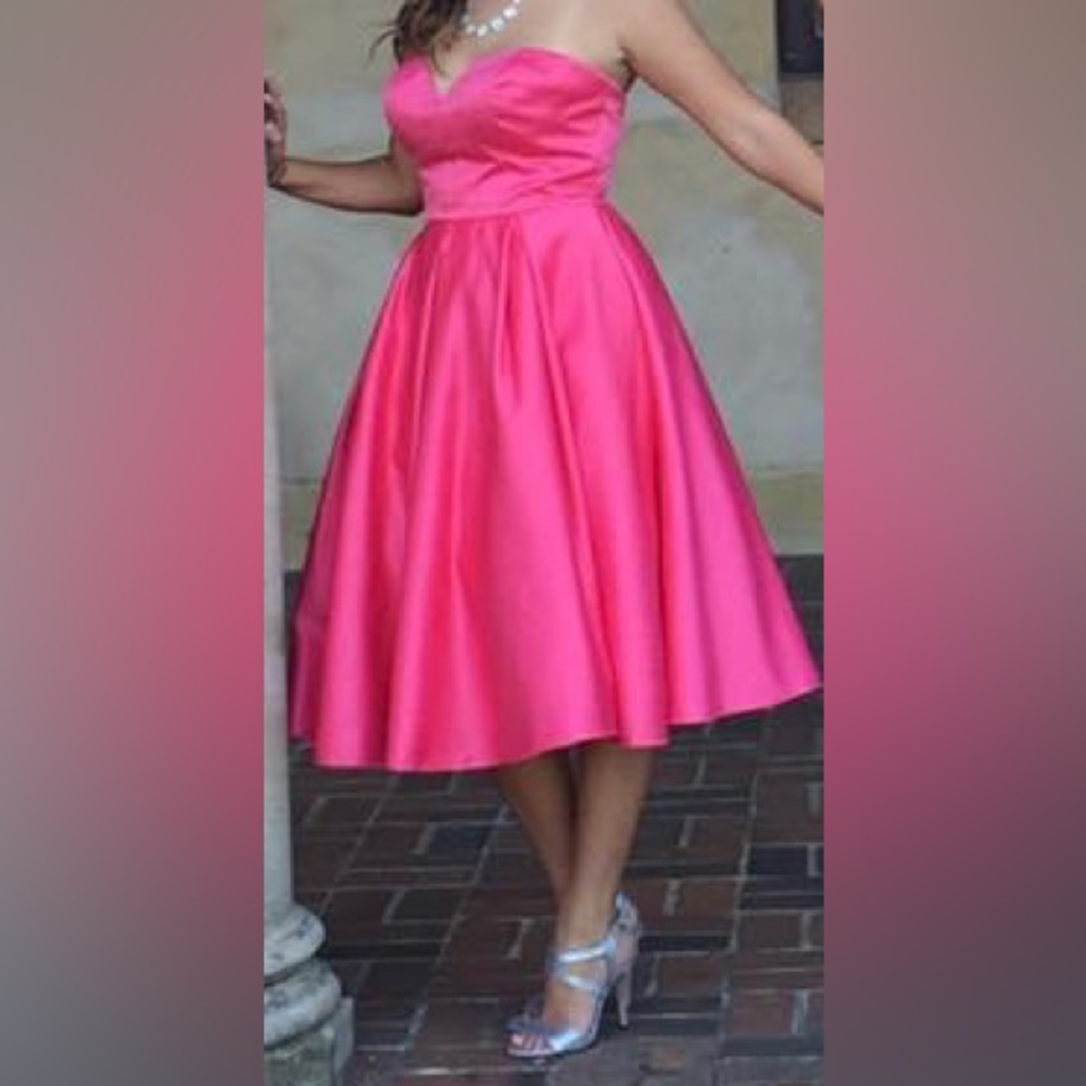 Pink sweetheart formal dress